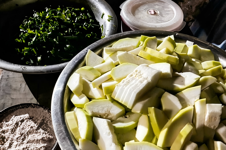 Driftwood Inn - Community Meal - 4